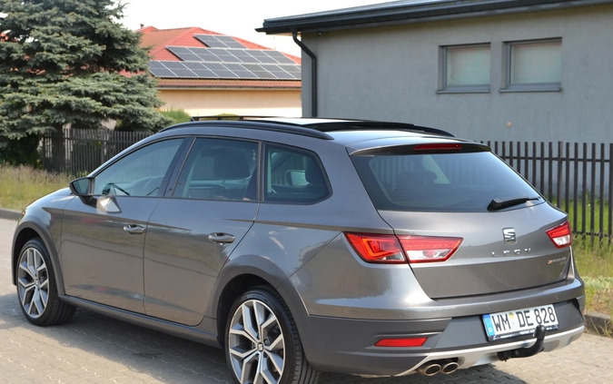 Seat Leon cena 67800 przebieg: 106671, rok produkcji 2016 z Iława małe 781